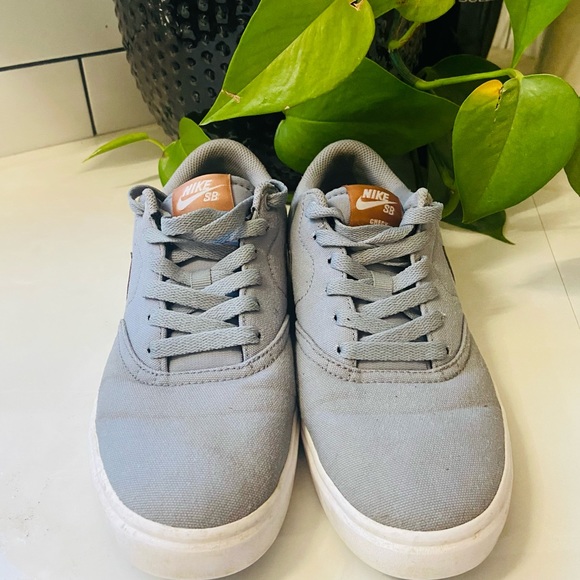 Nike SB Check Grey/Rose Gold Sneaker Size 8 - Picture 5 of 5